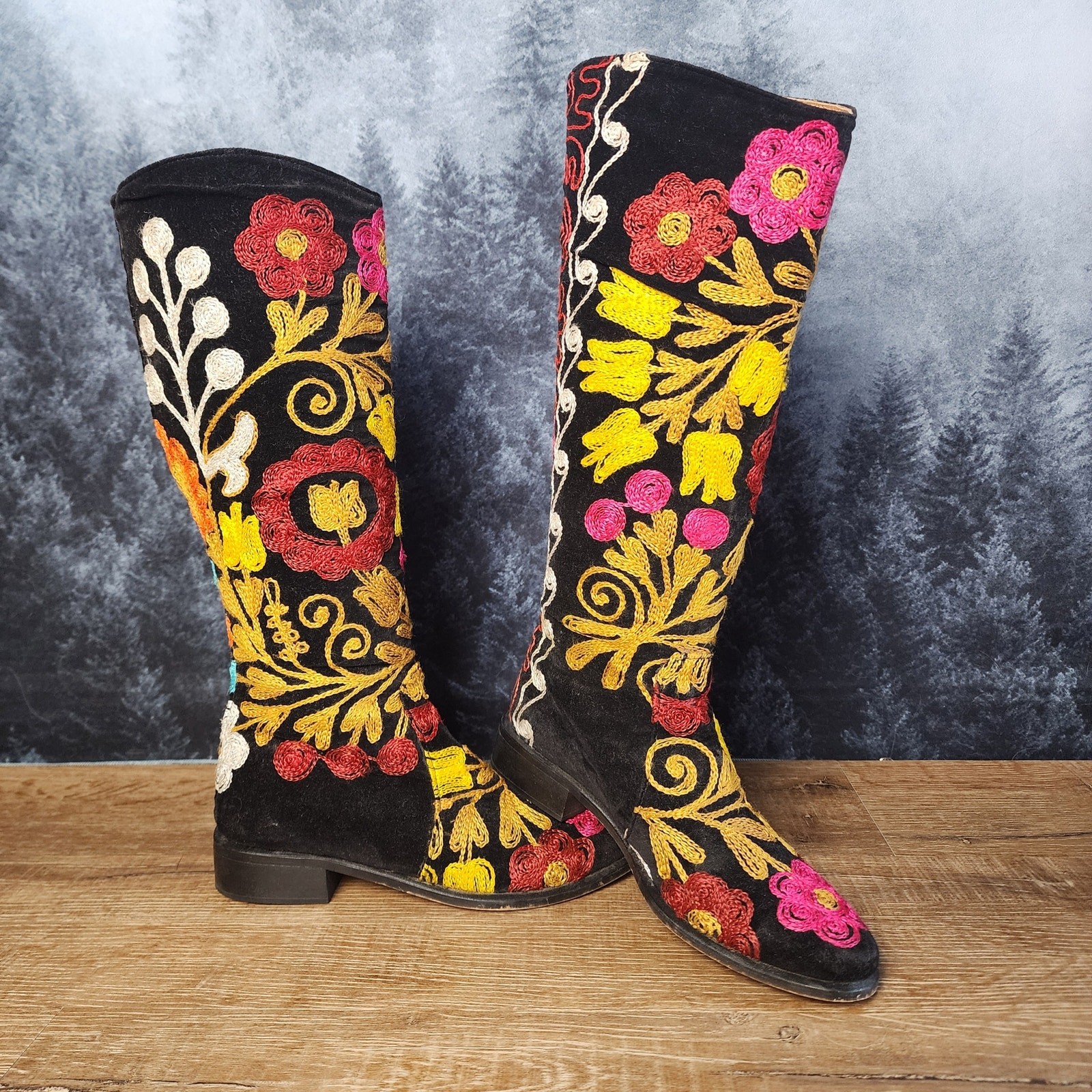 Unbranded Embroidered Mid-Calf Black Floral Riding Boots | Women’s 35 (US 7)