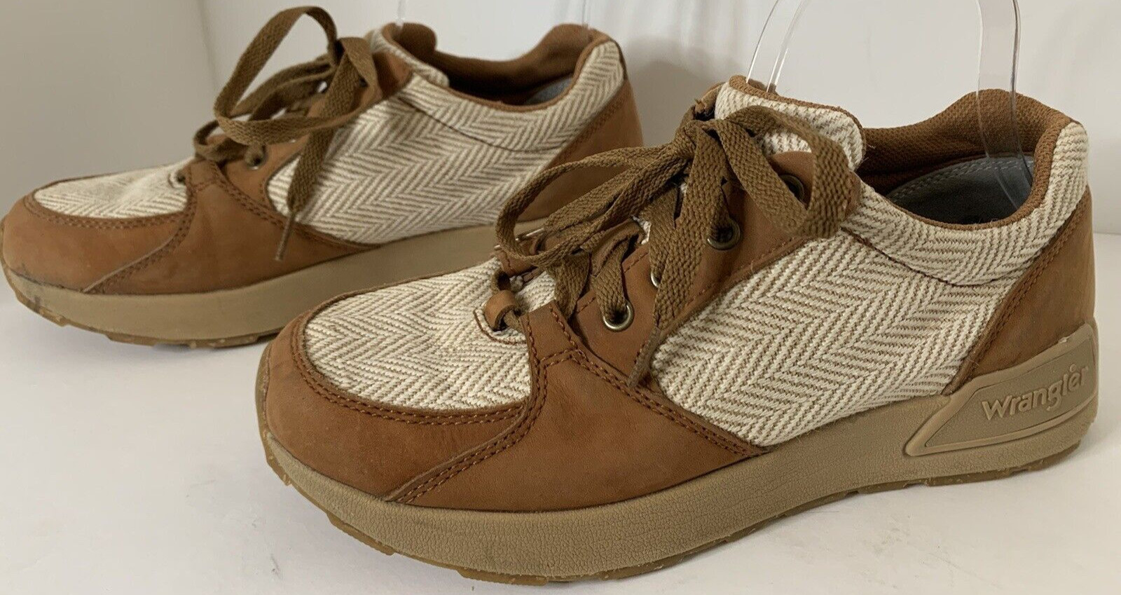 WRANGLER Women’s Size 9M Leather/Fabric Athleisure Low-Top Shoes, Brown/Cream