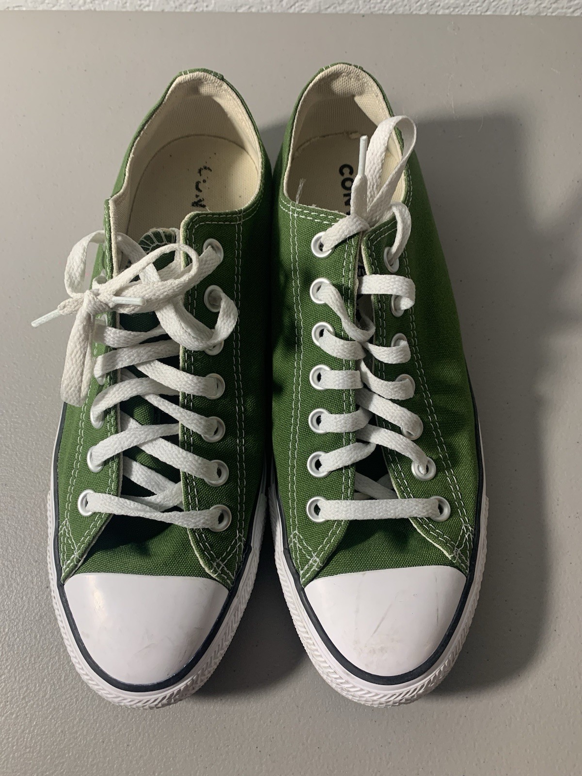 Converse Chuck Taylor All Star Unisex. Women’s 10.5. Men’s 8.5