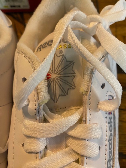 NWT Reebok Classics Lace Up Sneaker Princess White Size 8W Wide from 2009