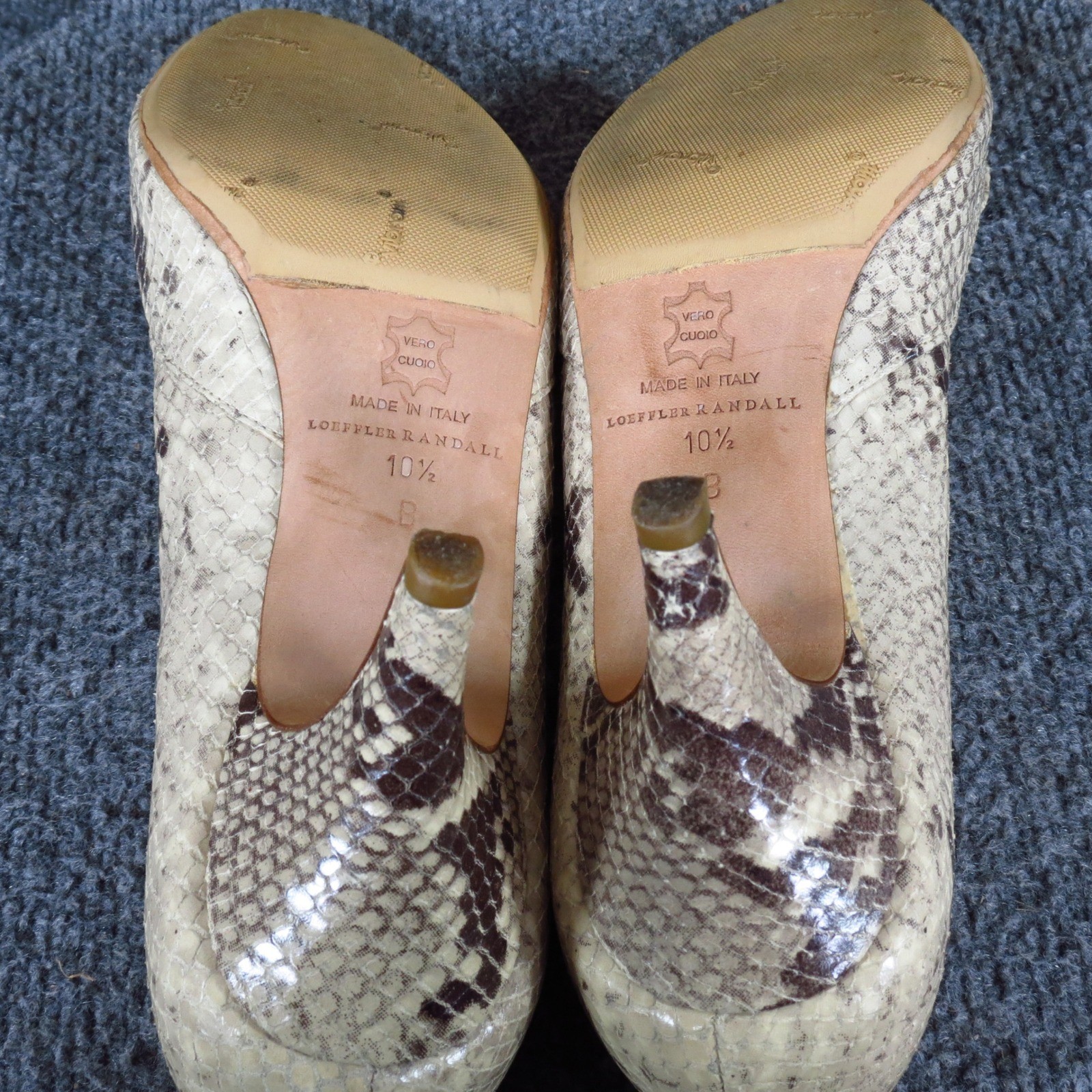 Loeffler Randall Women Peep Toe Pump 10.5 Professional Snakeskin Leather Beige