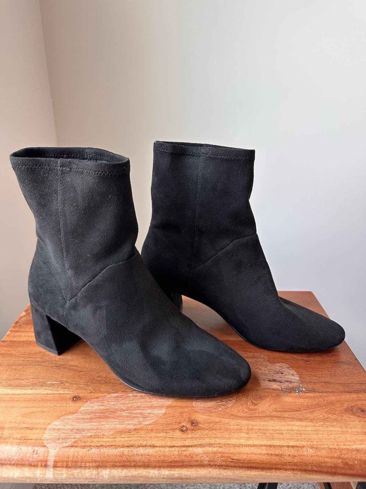 Boden Cara Black Stretch Faux Suede Ankle Boots Block Heel Women’s Size 40 / 9