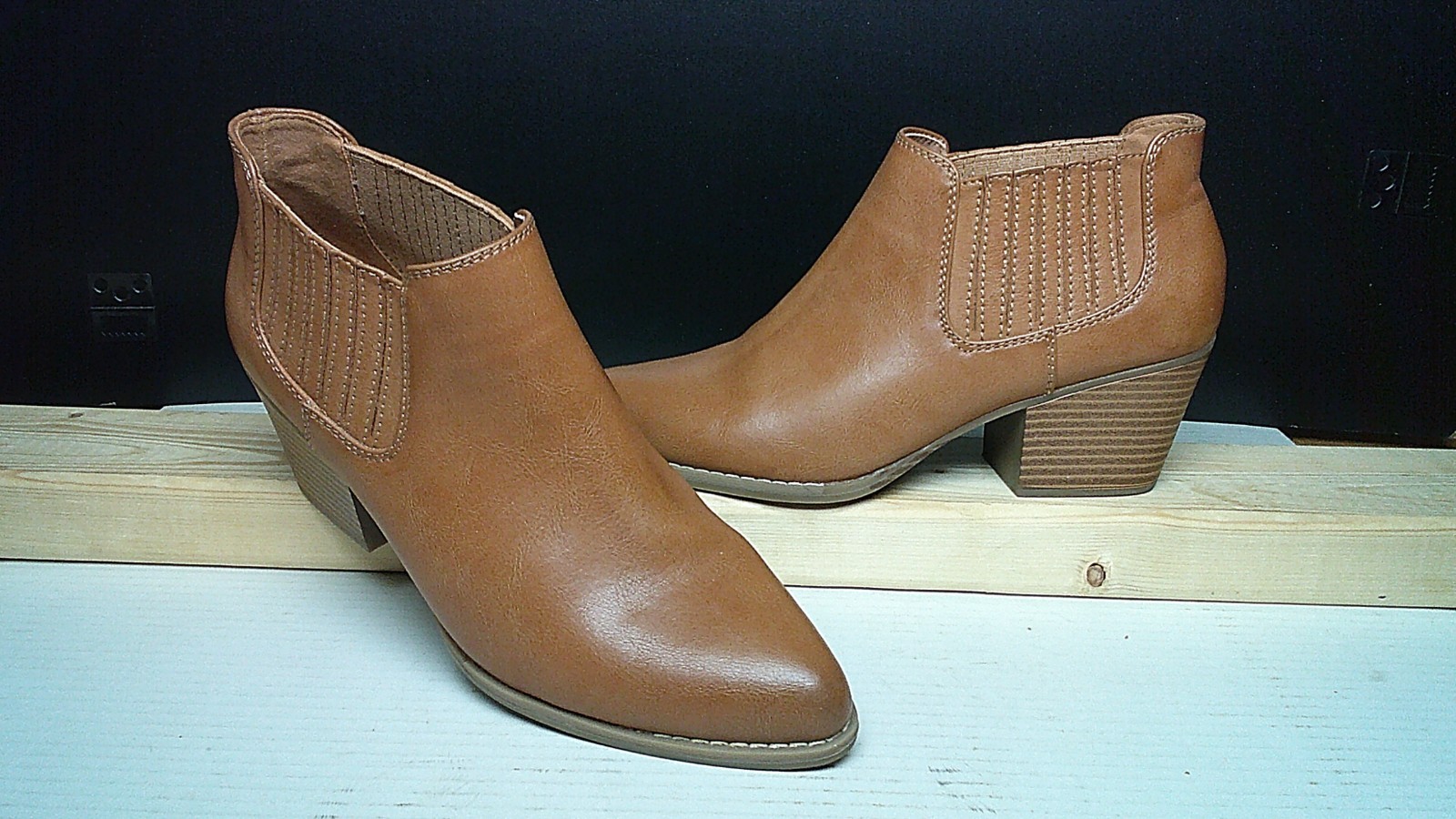 A.N.A. Women’s Shoes/Boots (size 9)
