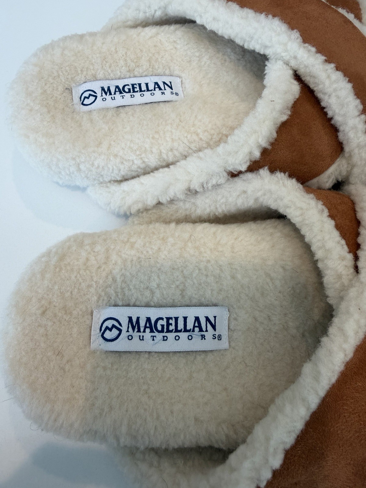 Magellan Outdoors Women’s Slide Slippers Faux Fur Lined Brown/Beige Size 8