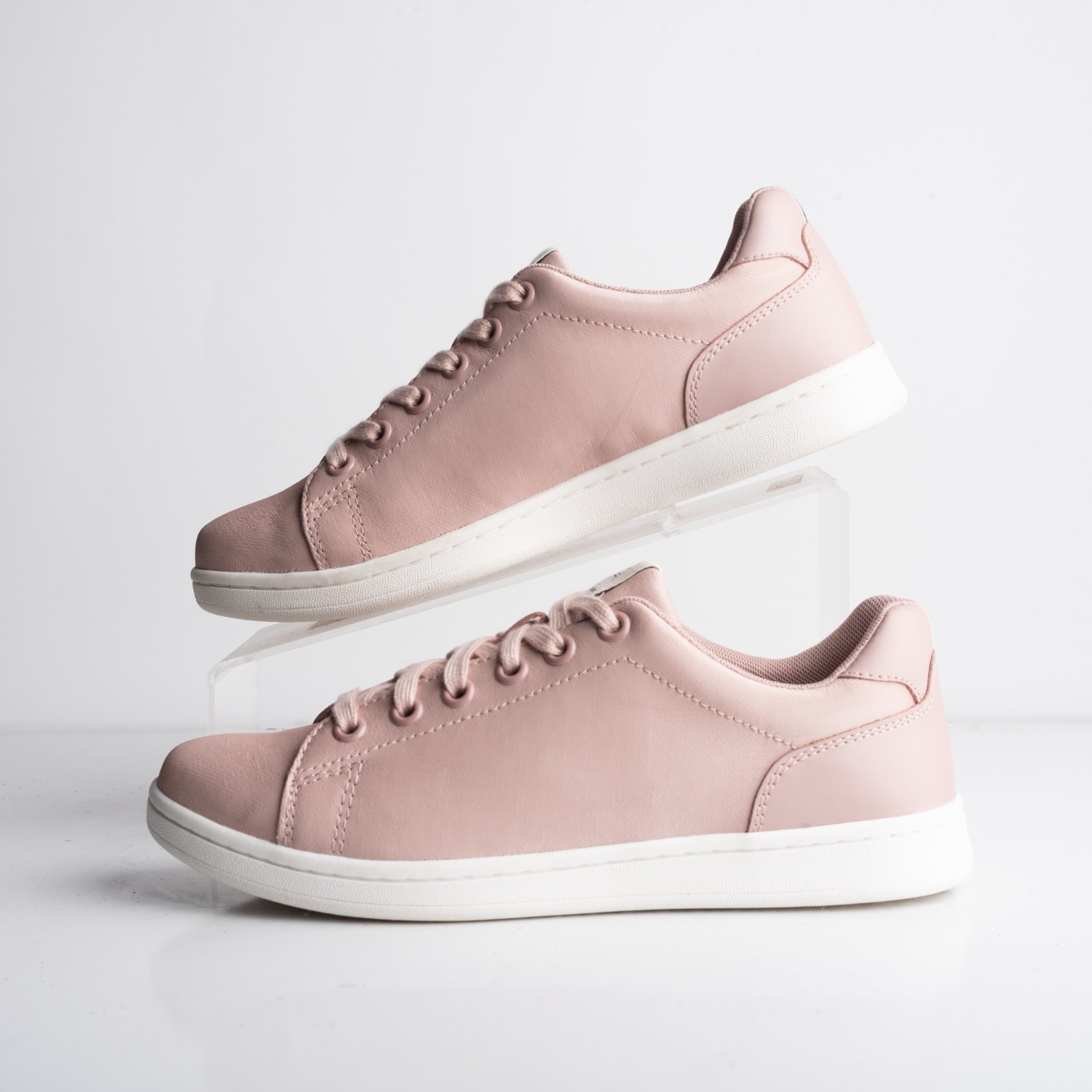 Ellen Degeneres Womens Sneakers Chapala Coated Canvas Shoes Mauve Pink US 8.5 NW