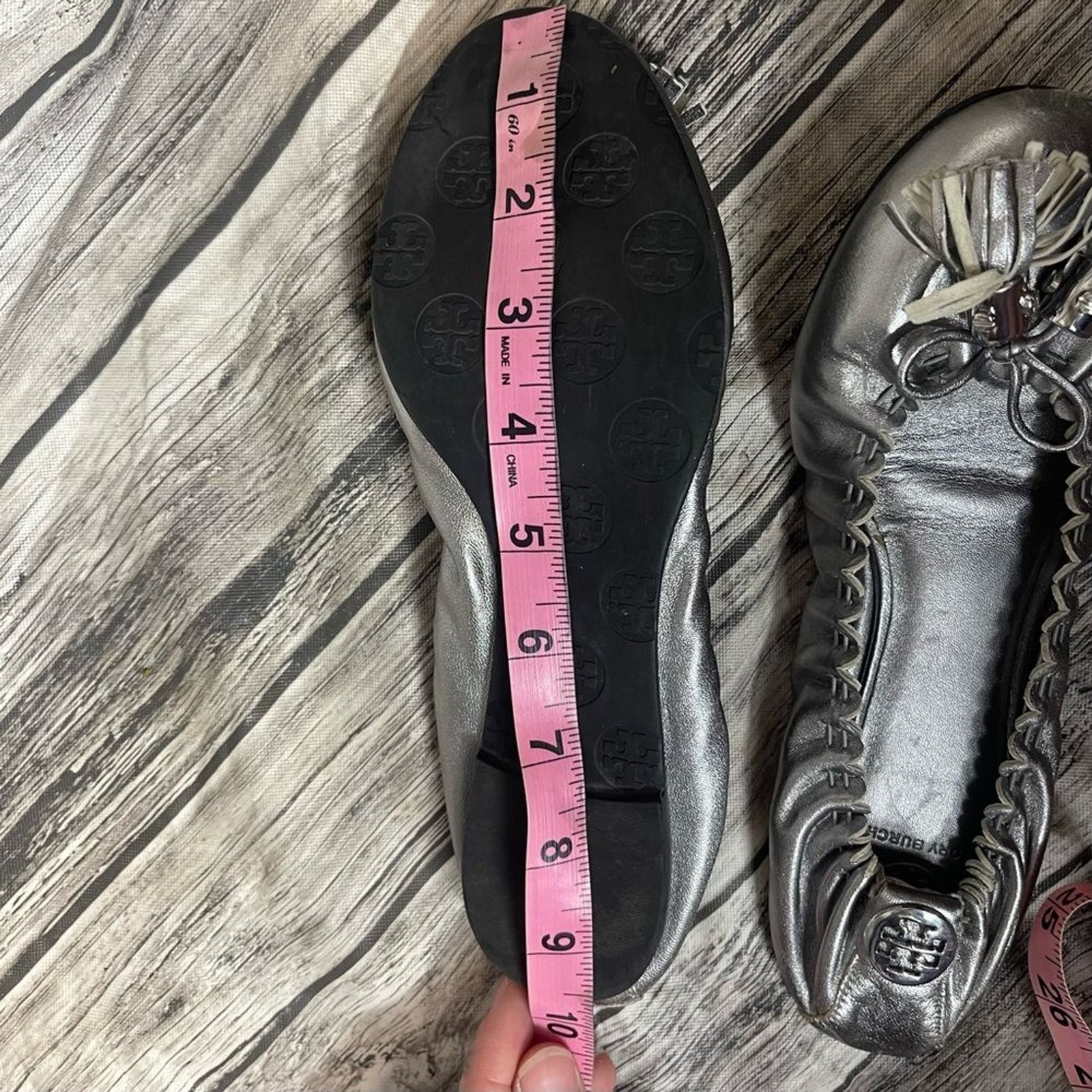 Tory Burch Leather Metallic Silver Flats Tassel Ballet Size Not Marked Read*