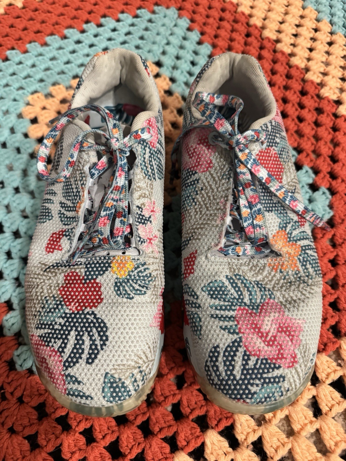 NOBULL Women’s Training Shoes Size 8.0 Blue Floral Pattern