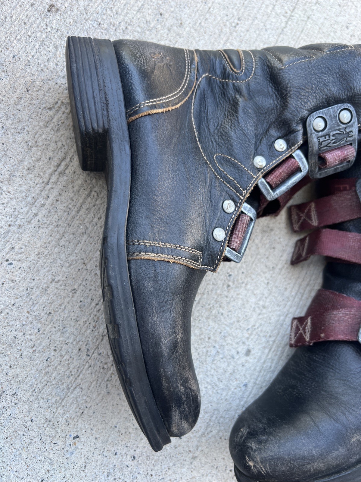 Women’s Fly London Black leather boots size not marked ( heel-toe 11″ )