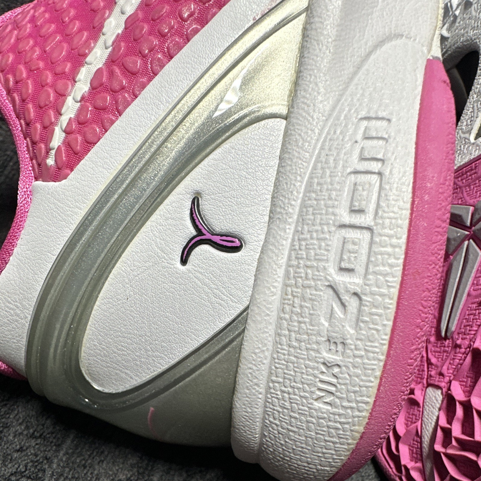 Nike Zoom Kobe 6 Think Pink Women’s Low men size 11.5 100000000% authentic