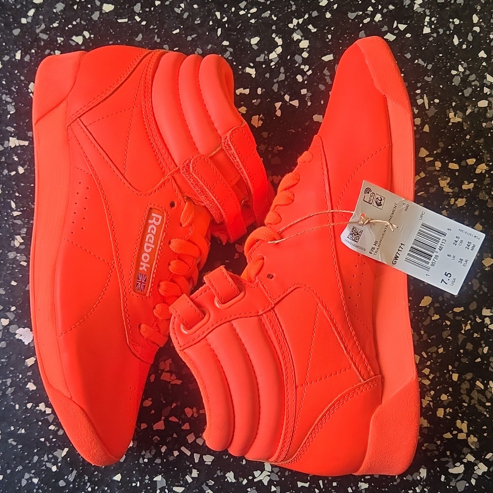 Reebok Freestyle Orange Flare W Women’s Leather Lace-Up Mid Top Sneakers GW7171