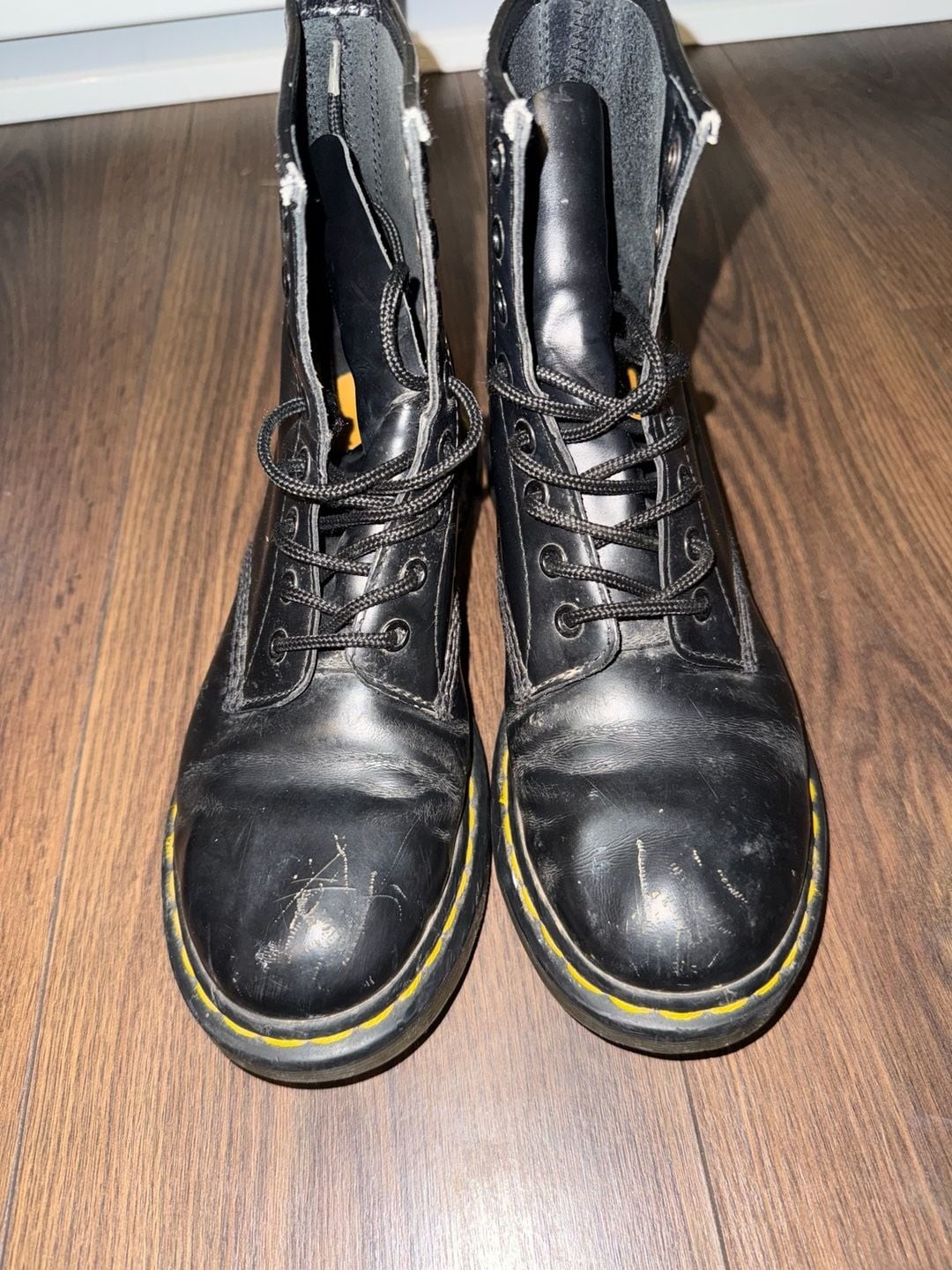 Dr. Martens 1460 Smooth Leather Combat Boots Size 7.5