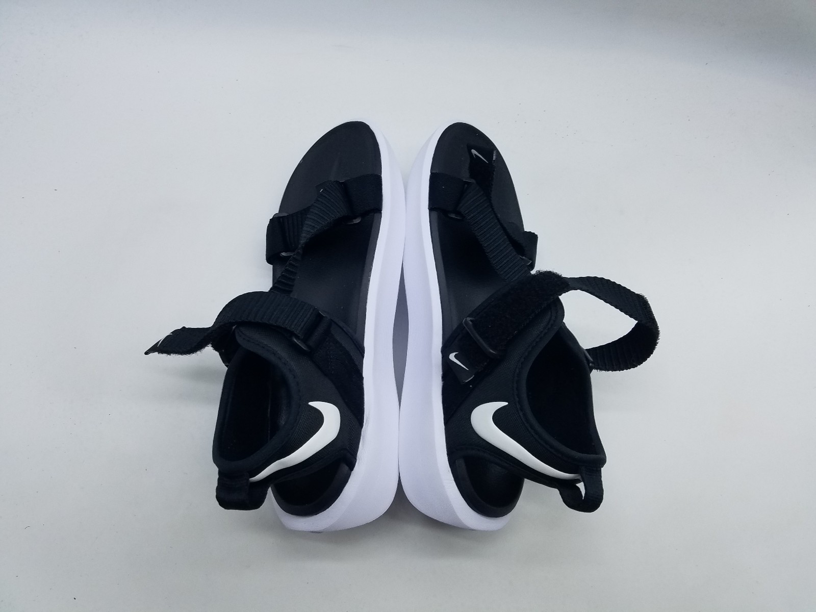 Nike Vista Women’s Size 9 Sport Sandals Black *Worn once