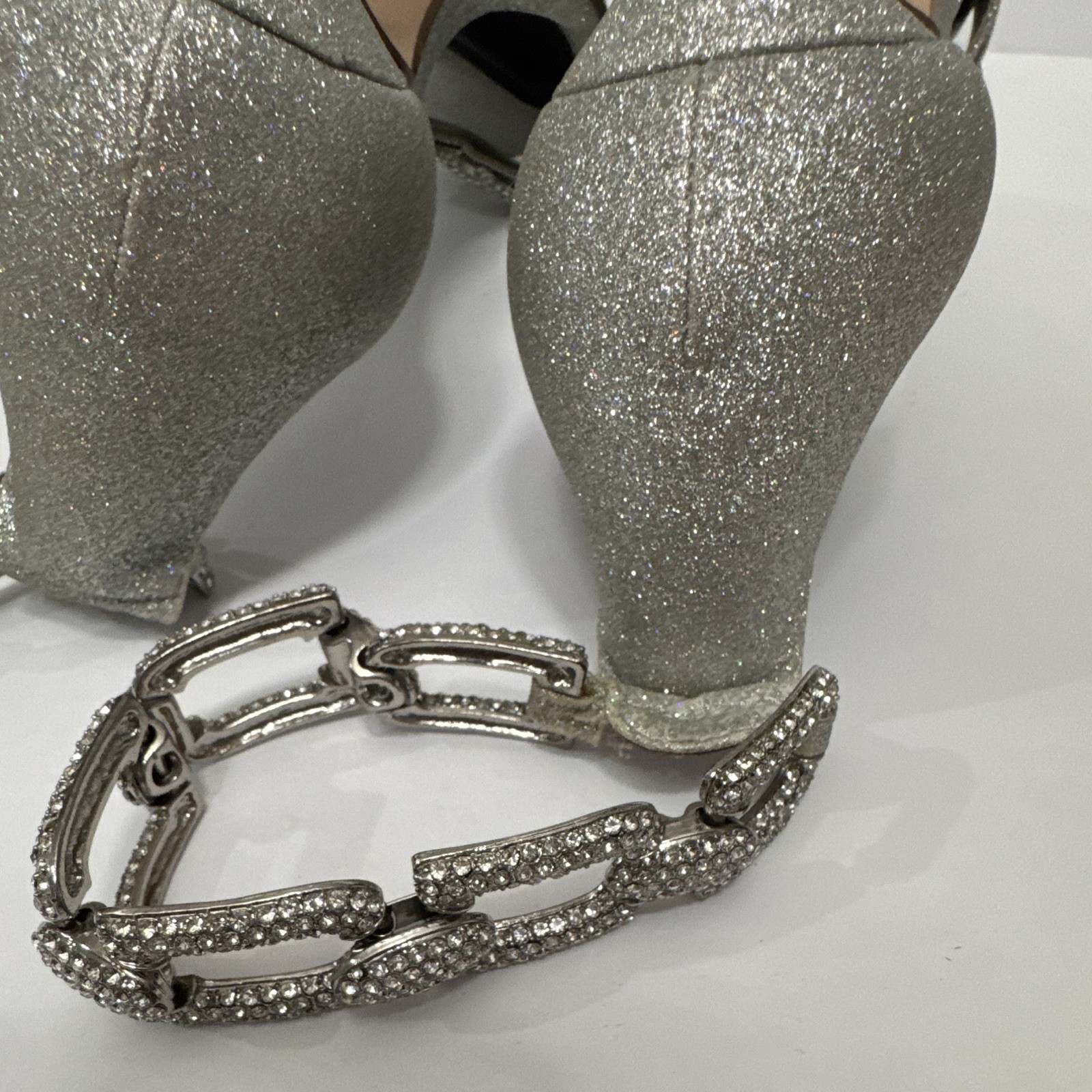 Gianni Bini Silver Glitter Synthetic Strappy Open Toe Ankle Strap Heels 7.5M