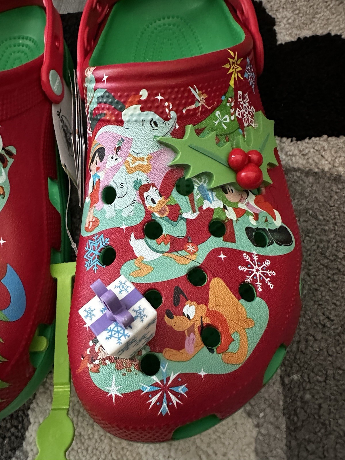 NEW Disney Parks 2023 Christmas Crocs Holiday Mickey & Friends Pinocchio M10/W12