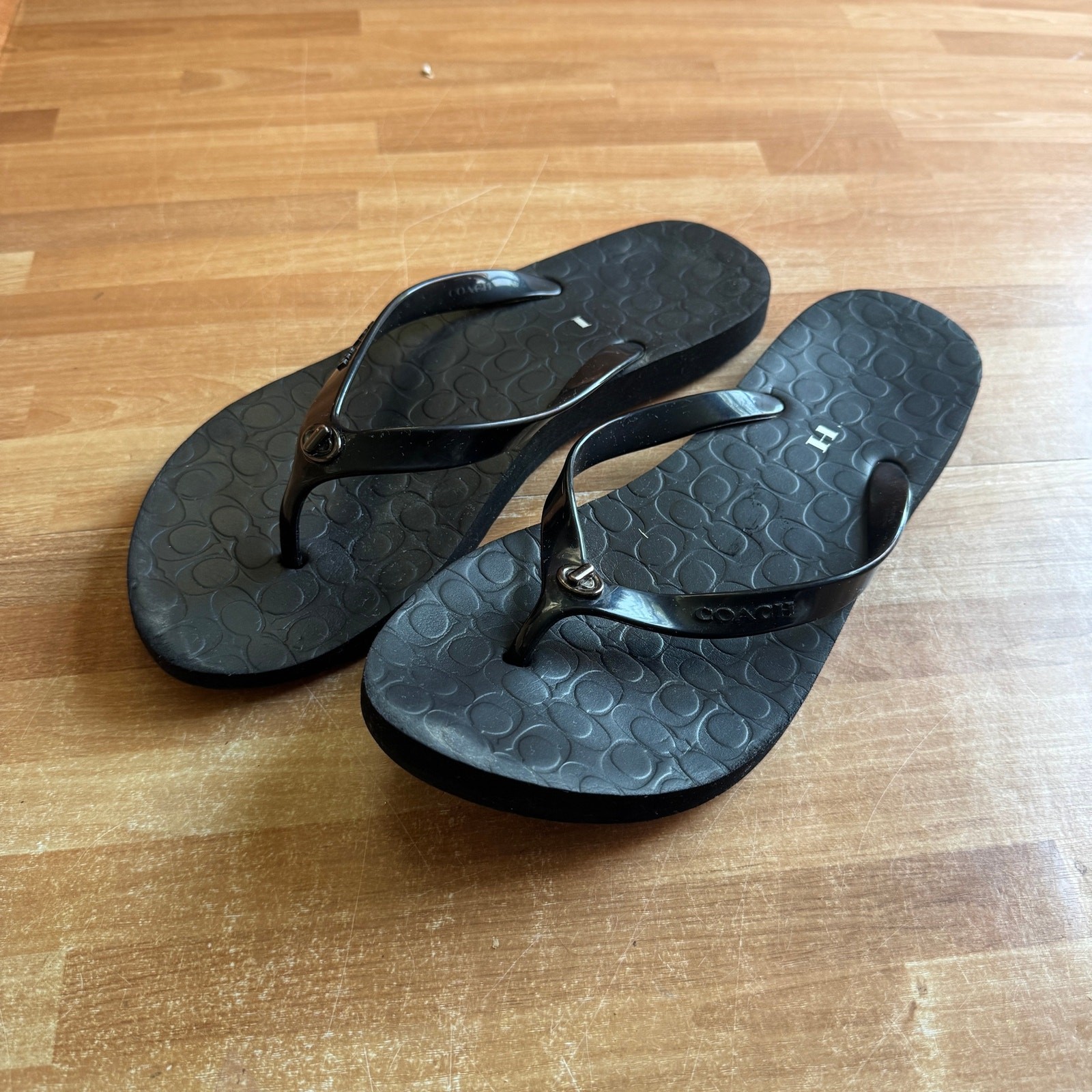 Coach Abbigail Black Turnlock Signature Rubber Flip Flop Thong Sandals