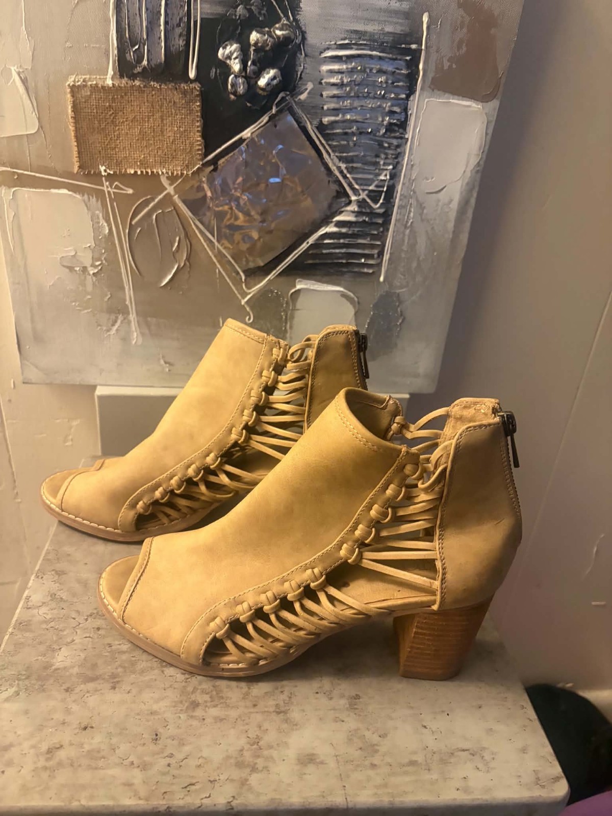 Cato Women’s Tan Suede Open Toe Ankle Bootie Zip Closure Block Heel 9