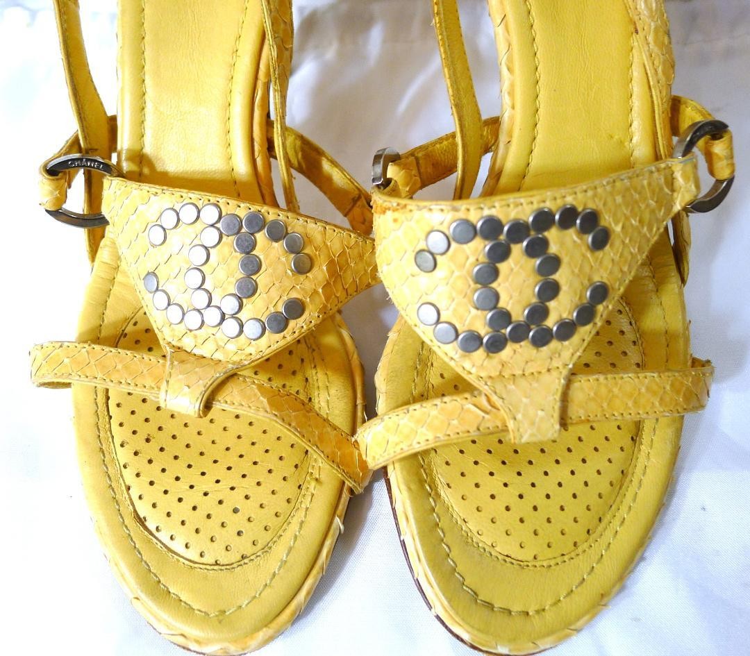 CHANEL Yellow Lizard Leather Mules 22-23cm Big COCO Mark Rare Design