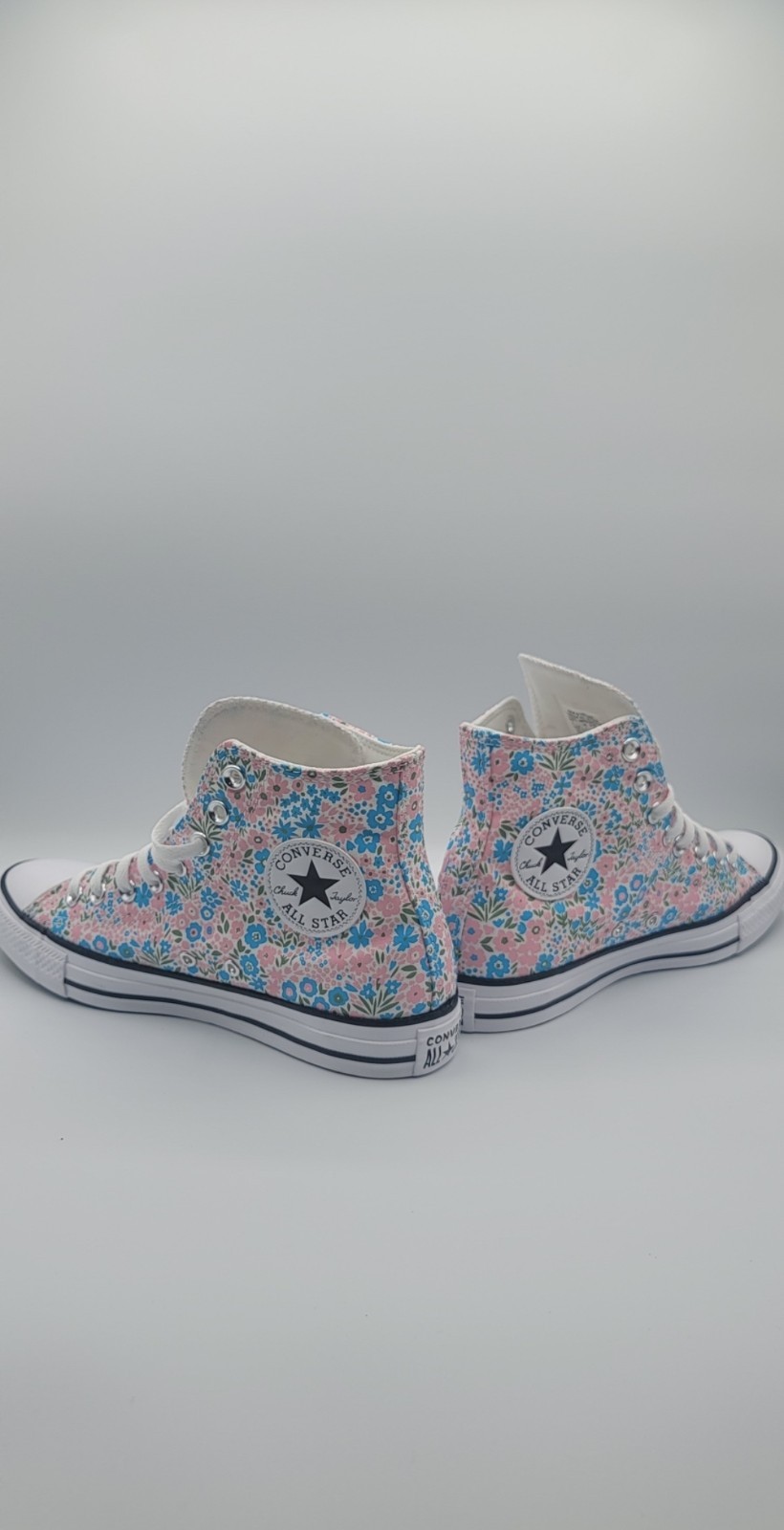 NIB Converse Chuck Taylor All Star Hi Mini Flowers A14980F Women’s 9 Men’s 7 Flo