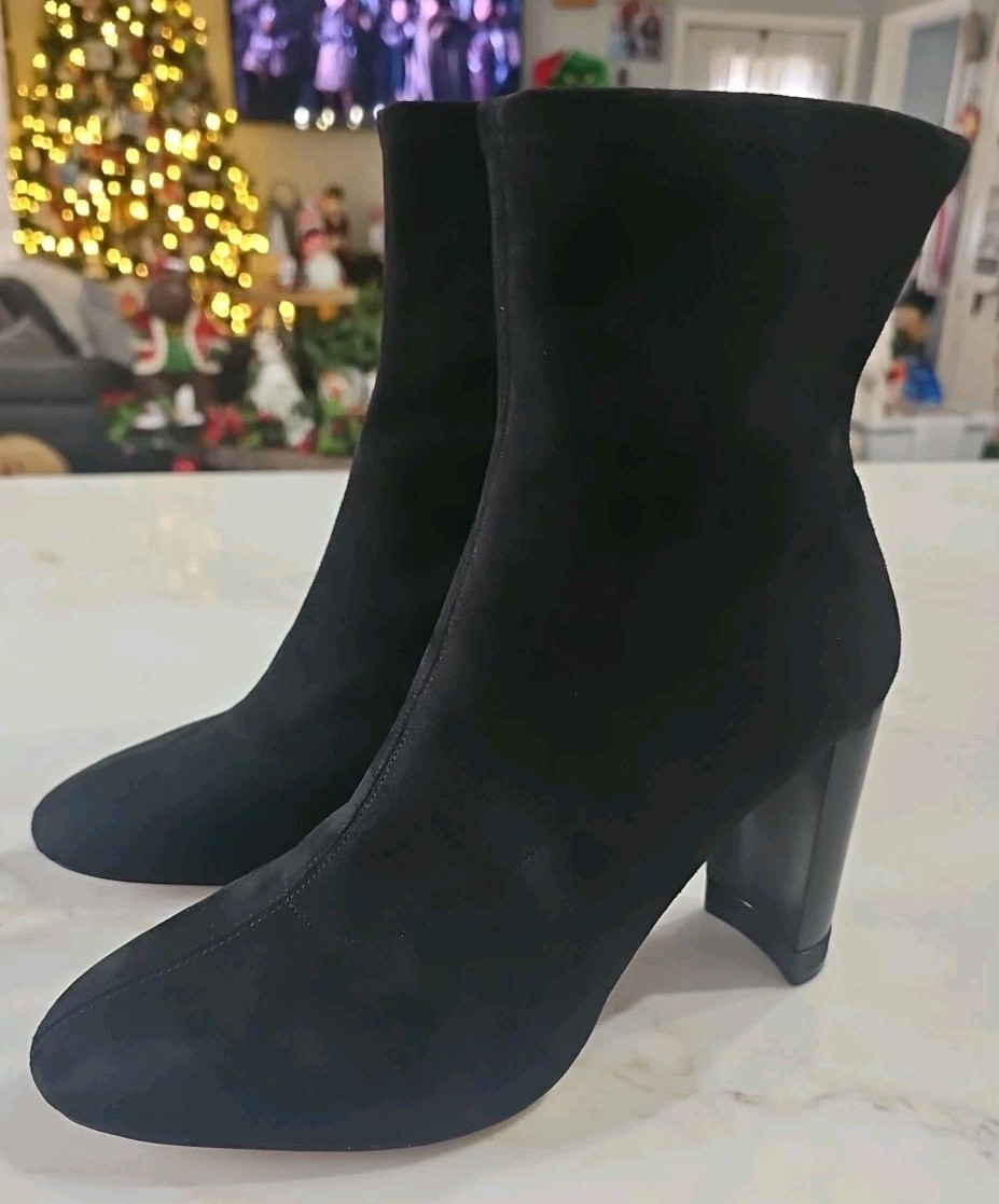 Michael Kors Women Mandy Ankle Sock Bootie Suede Black PV18G Size 11M EUC