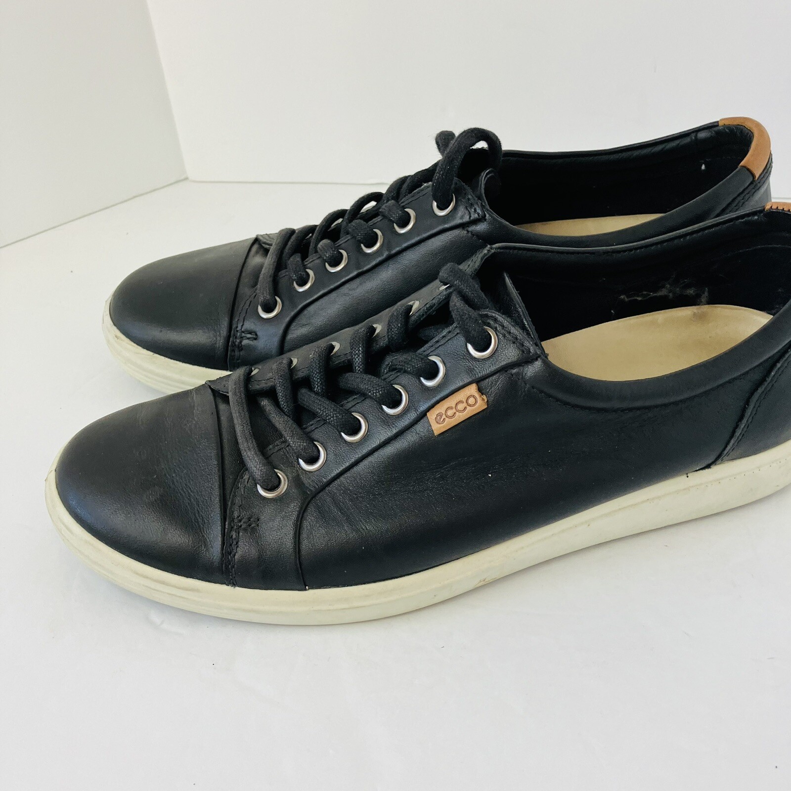 ECCO Women’s Size 9-9.5 Black Leather Lace Up Comfort Casual Shoes Indonesia