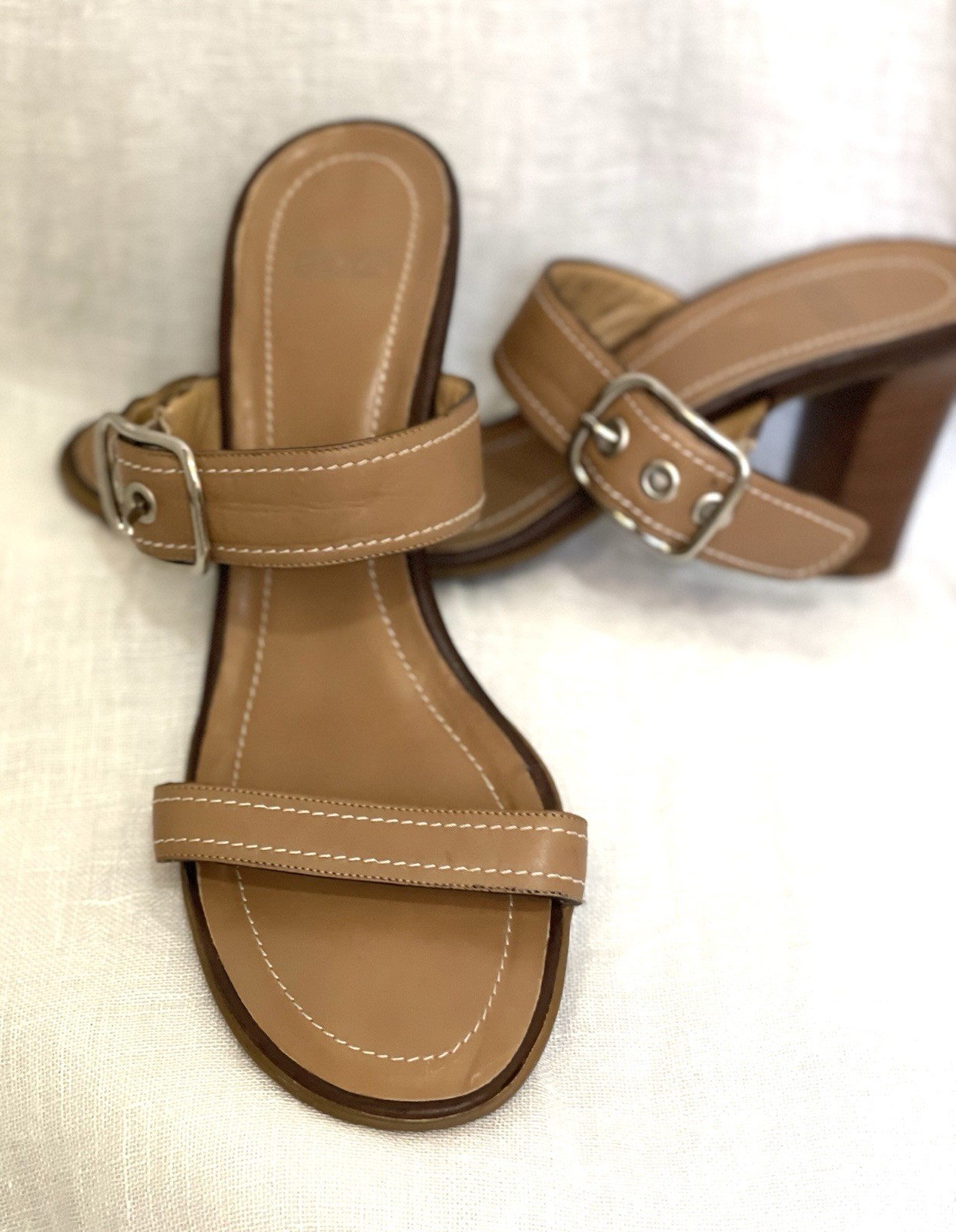 Coach Café Au Lait Nicki Leather 2 Straps, 3in Heel Women’s Sandals, Italy Sz 6B