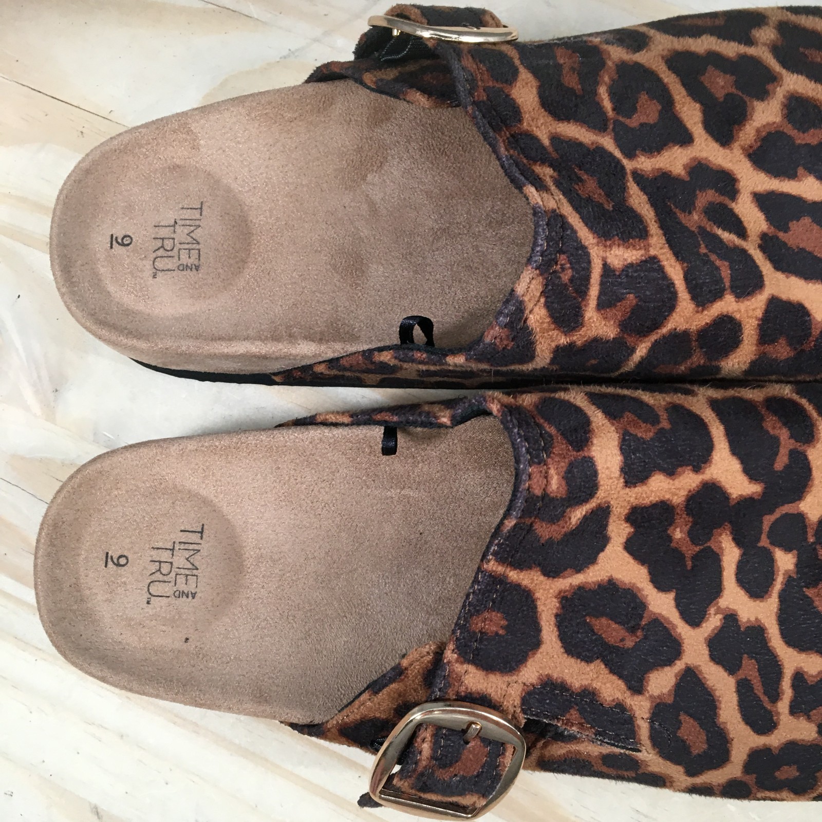 Time and Tru Shoes Womens 9 Buckle Clogs Brown Leopard Print Closed Toe Casual