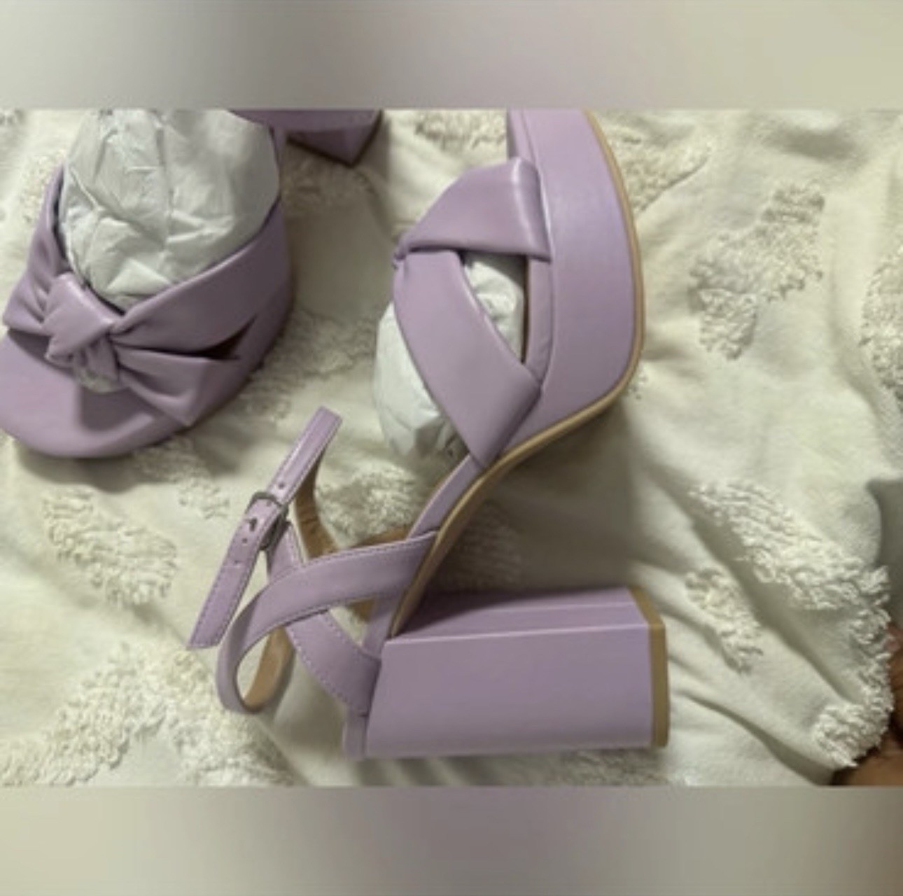 Torrid Women’s lavender knot front ankle strap Faux Leather Sandals 11