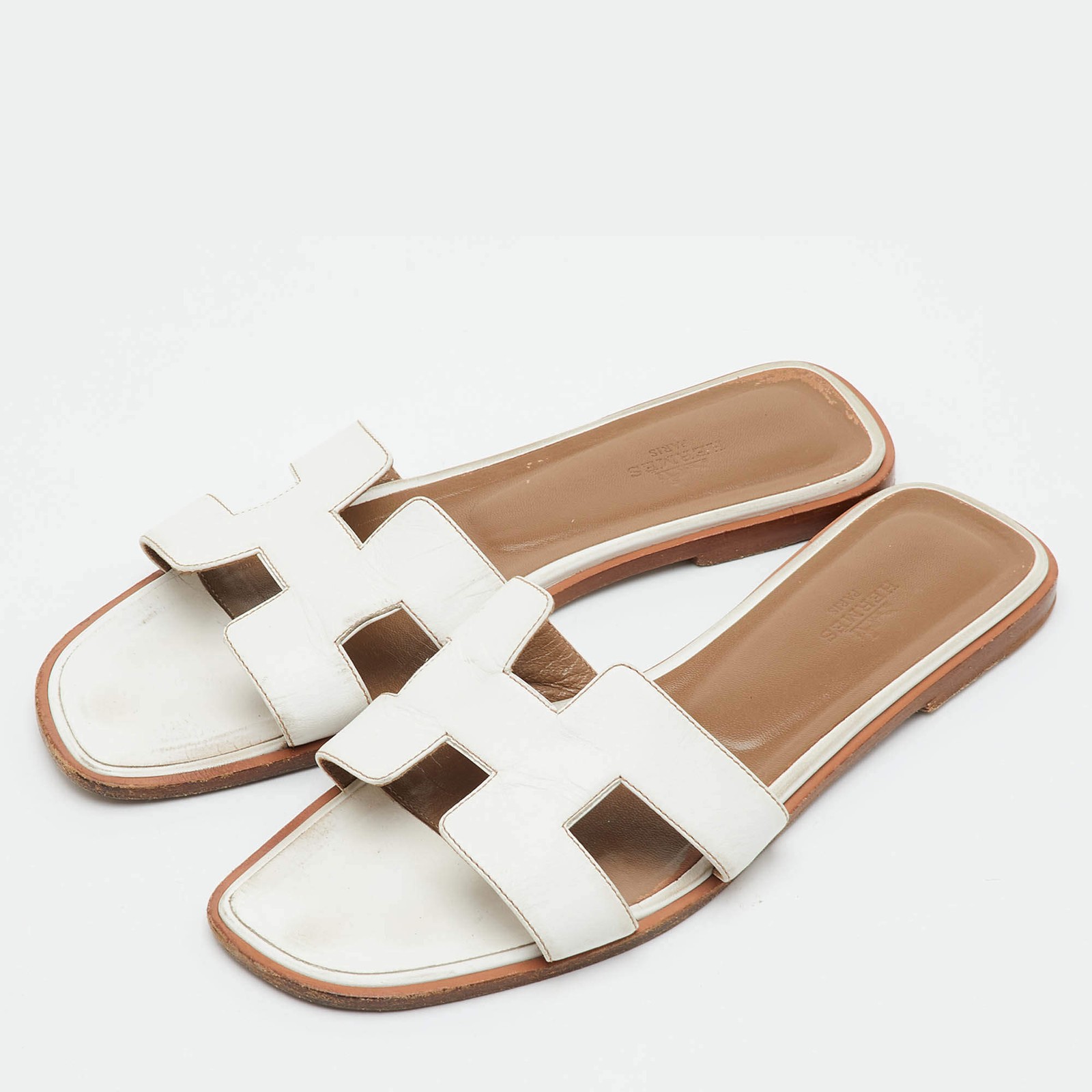 Hermes Oran Size 40.5 White Leather Flat Slide Sandals