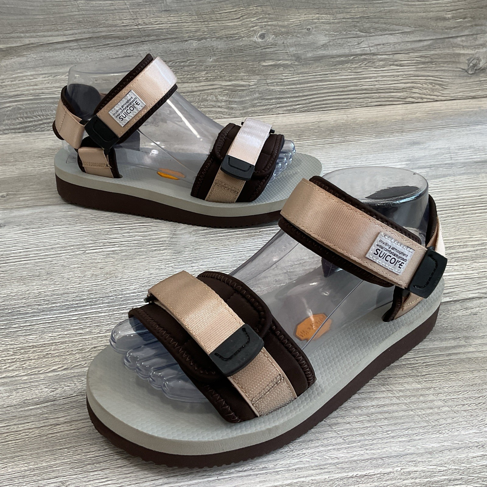 Suicoke CEL-VPO Womens Sandals Rose Gold Strappy Vibram Outdoor Adventure Size 8