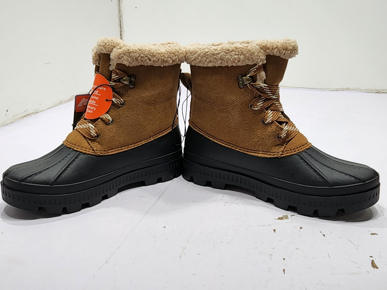 Ozark Trail Women’s Fleece Duck Low Winter Boots Brown Size 6 Memory Foam New
