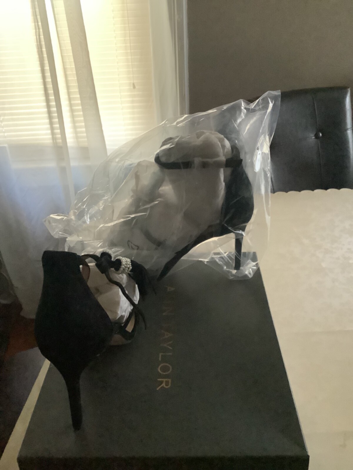 clothing shoes accessories/ ann Taylor