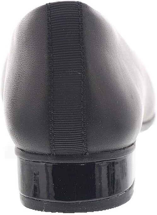 Clarks womens Juliet Monte Pump, Black Leather/Synthetic, 9.5 Wide US