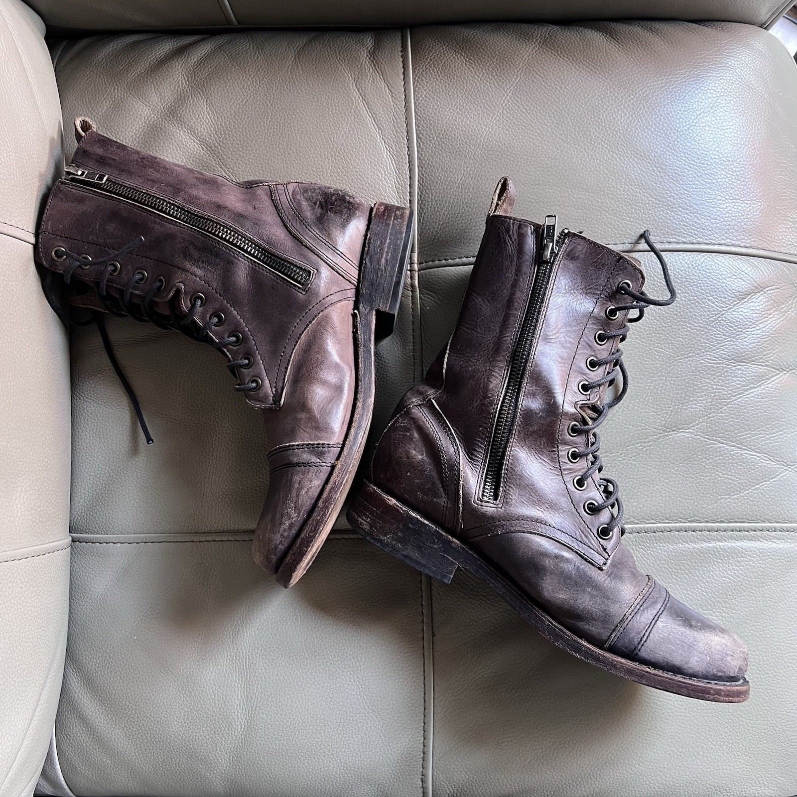 Freebird by Steven CHASE Boots Sz 9 Combat Distressed Lace Up Grunge Biker Moto