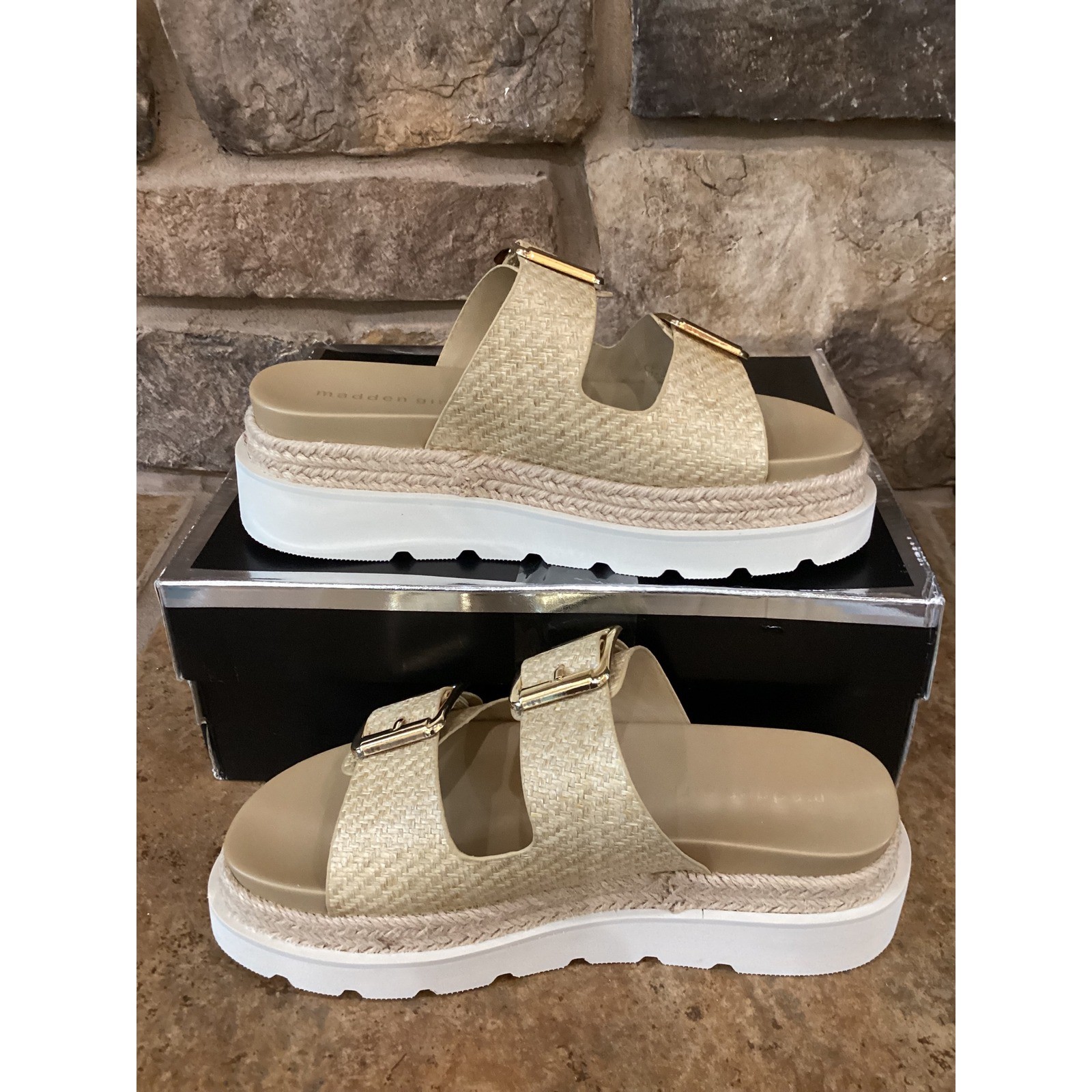 Madden Girl Mythicall Nat Raffia Platform Sandals Gold Buckle Slides Womens 7