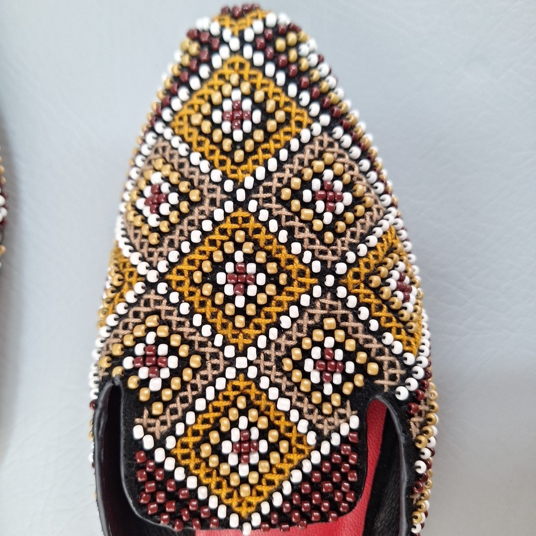Zarah Juan Mules Slides Flats Shoes Beaded Geometric Philippines Sz 7 Wide 8 Reg