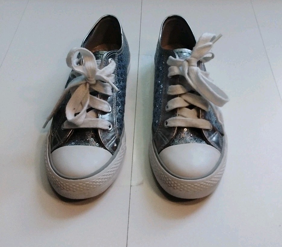 gotta flurt shoes Size 38 Or 7.5s Low Tops