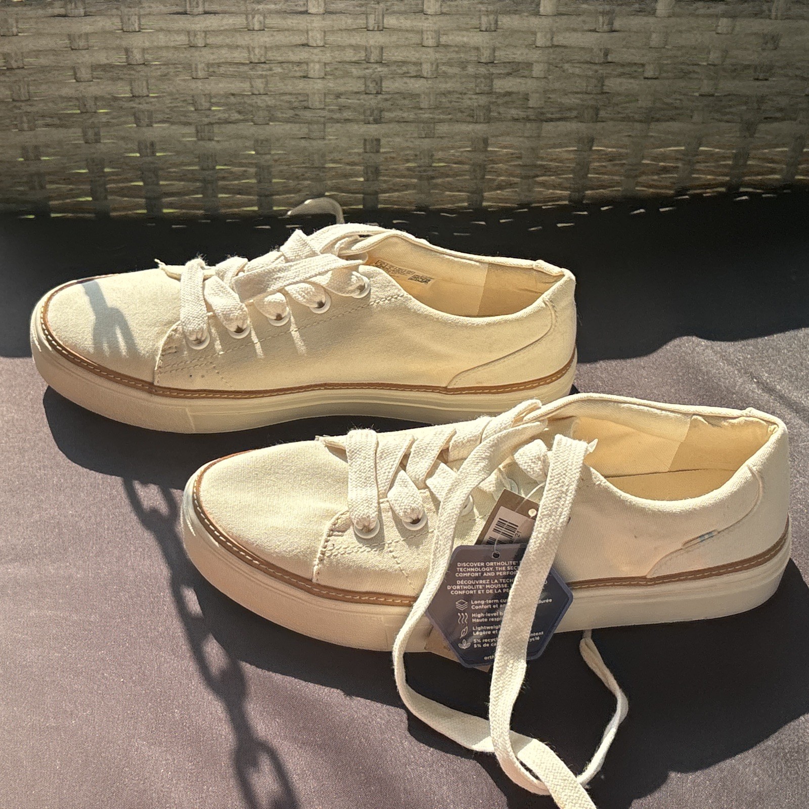 NWT TOMS Women Alex Birch Canvas Tennis Shoes Size 8
