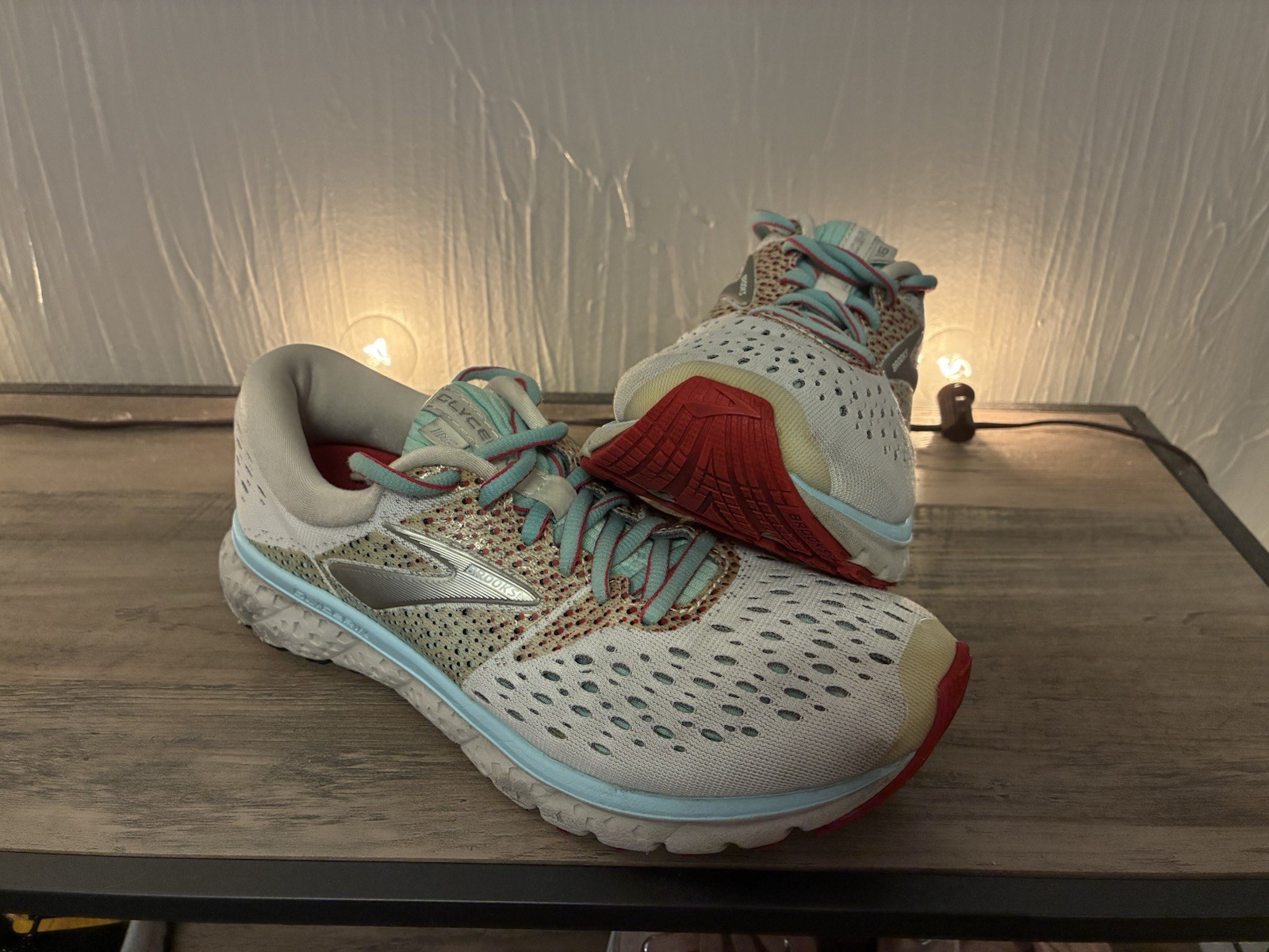 Women’s Brooks Glycerin Athletic Shoes Size 7 Medium