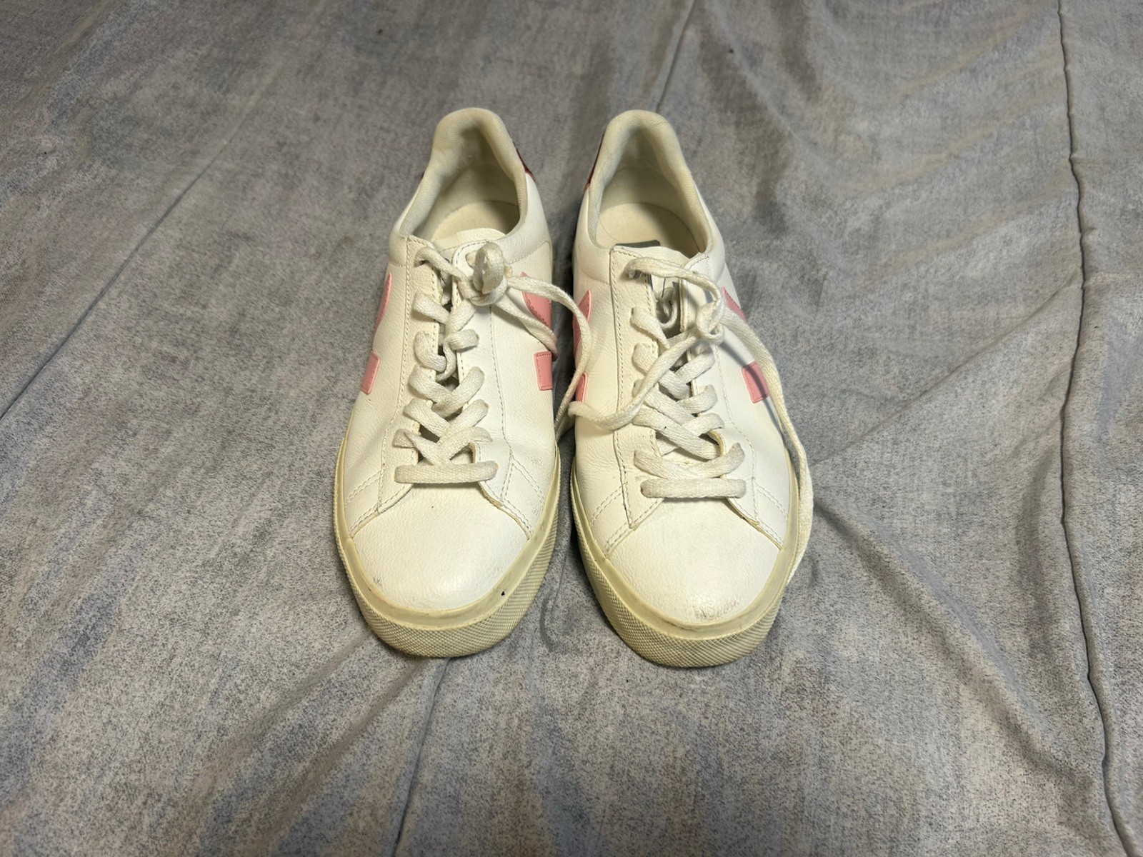Veja Campo Leather Pink White Red Womens Low Top Sneakers Size US 9 EUR 42