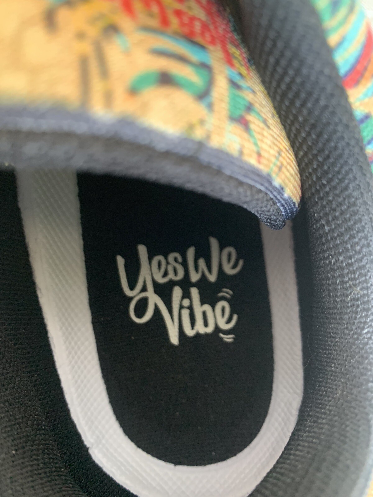 NEW Yes We Vibe Peace Sign Fabric Shoes Sz 9.5 Womans 8 Mens Unisex Shoe sneaker