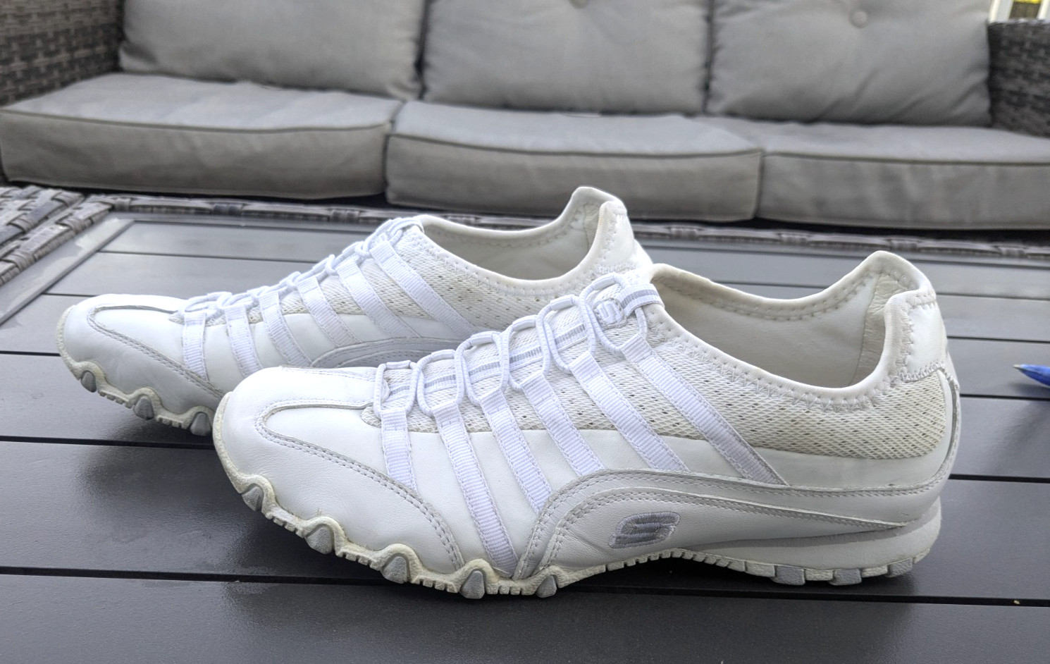 Sketchers Active White Size 8 WOMENS # 21552 Leather Textile Upper Shoes