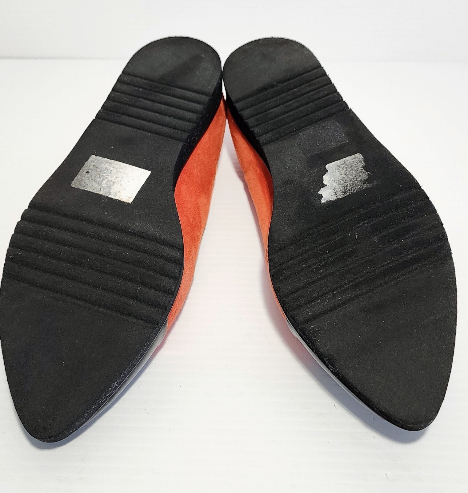 La Badia Vintage Women Flat Shoes Size 5.5 Orange Close Toe Slip On Suede