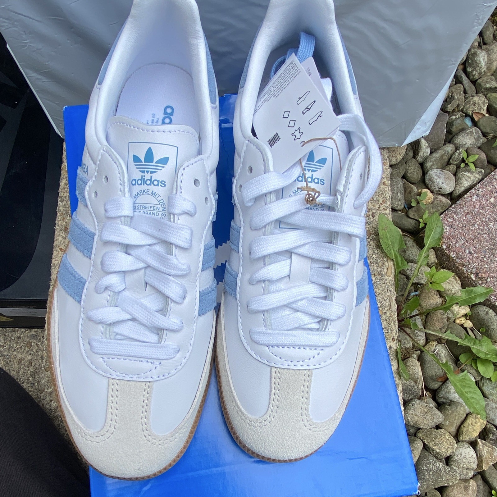 adidas Samba OG W White/Ash Blue Gum Low Top Lace-Up Leather Sneaker JS1391
