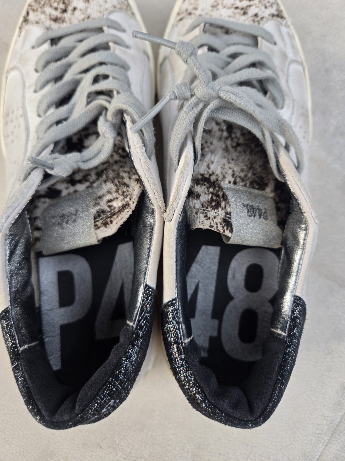 P448 Leather with Textured Detail Sneakers Size 40 Womens