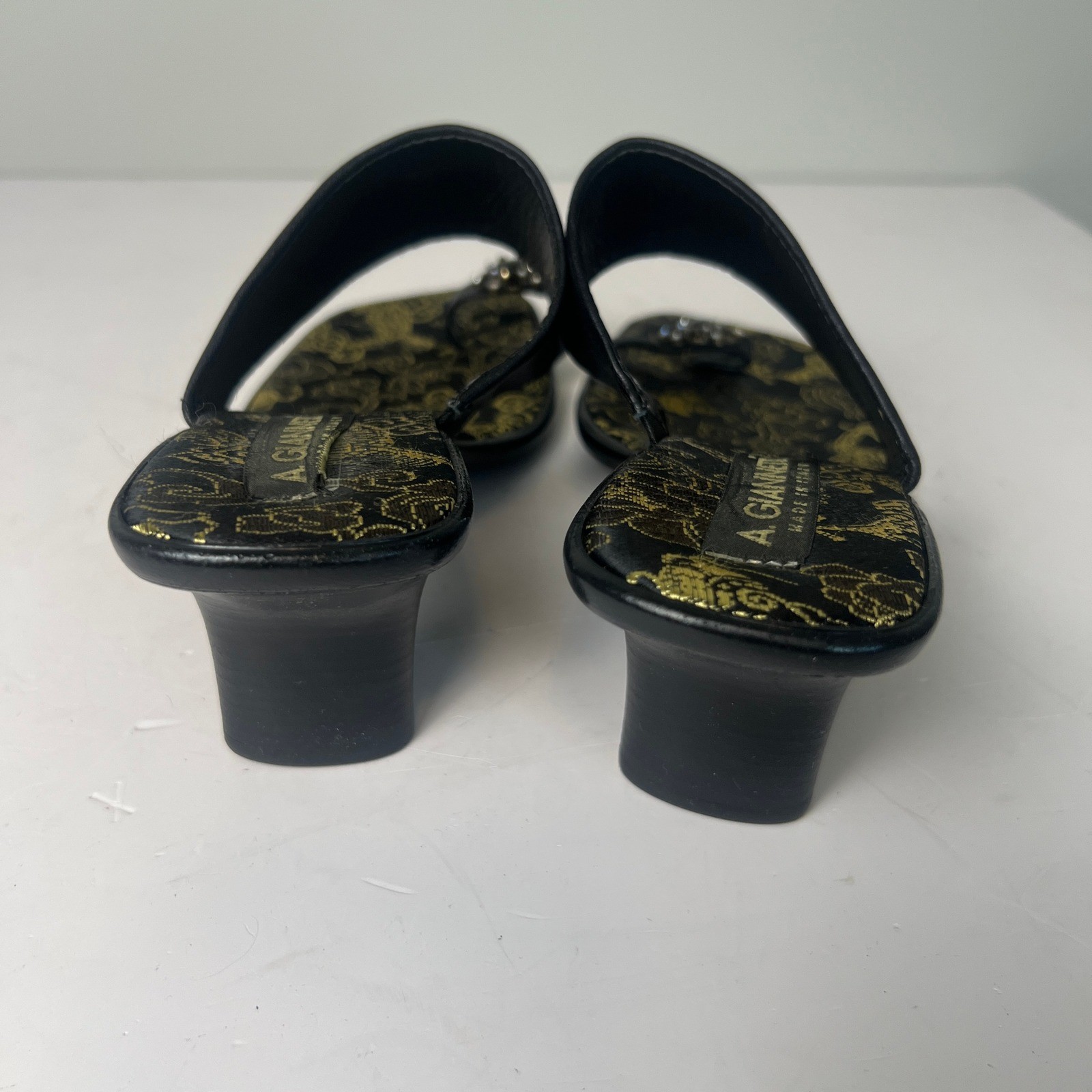 VTG 90s Y2K A. Giannetti Kitten Heel Sandals Womens 7.5 Brocade Toe Ring