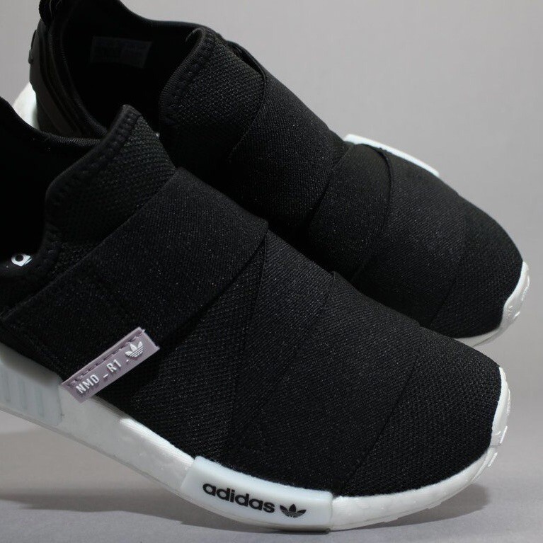 Adidas Originals NMD R1 Women’s Athletic Sneaker Running Black Shoe Trainer #698
