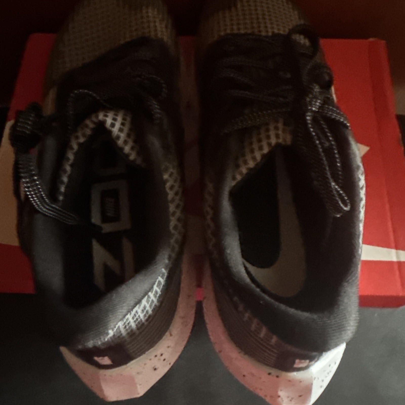 Nike Women Air Zoom 8 1/2