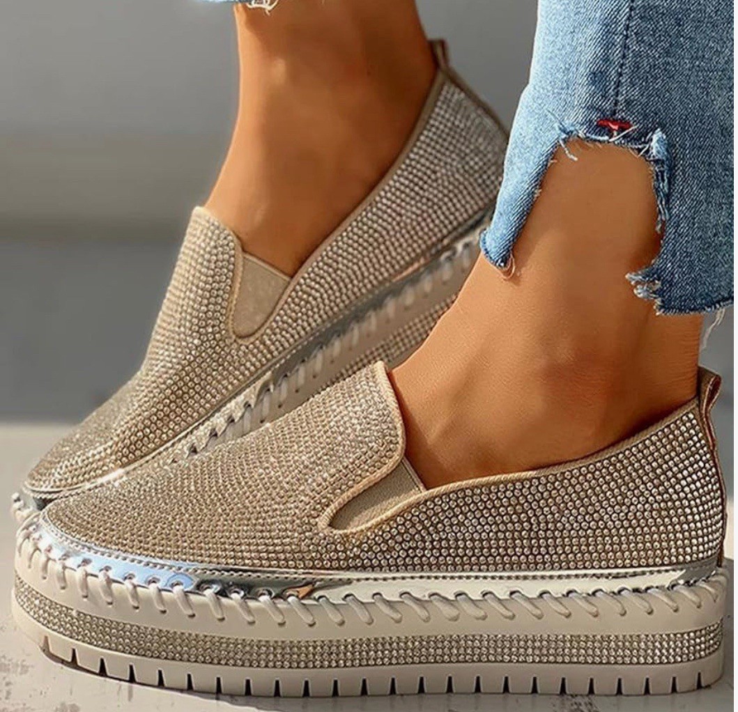Muguan Rhinestone Silvery Glitter Thick Sole Slip-On Sneakers Size 5.5 M
