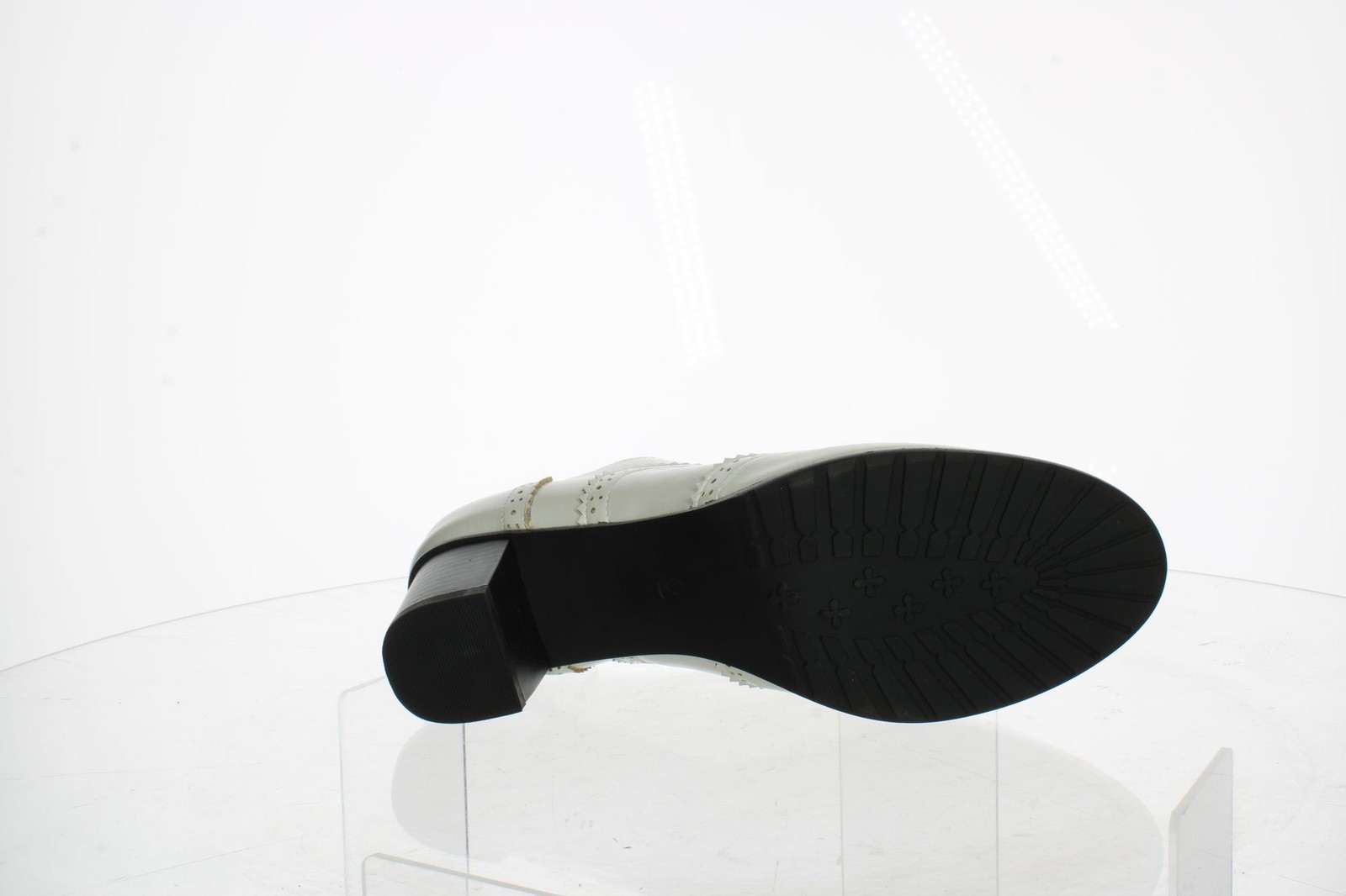 Odema Womens Ivory Booties EUR 41