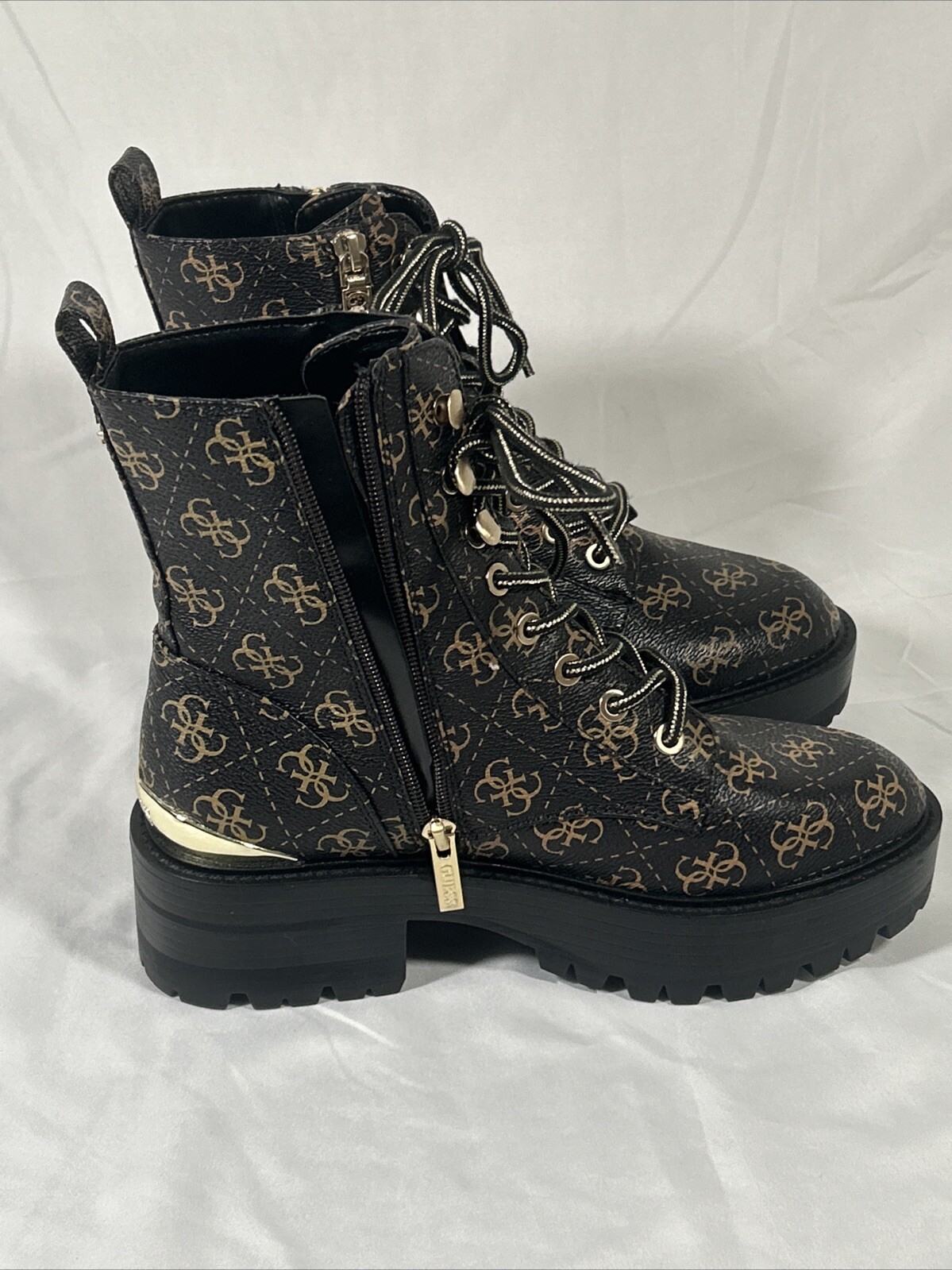 GUESS Womens Black Logo Zipper Lug Sole Fearne Round Toe Combat Boots 6.5 M